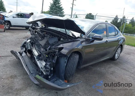 2020 Toyota Camry Le из США, поврежденный, VIN 4T1C11AK2LU859955